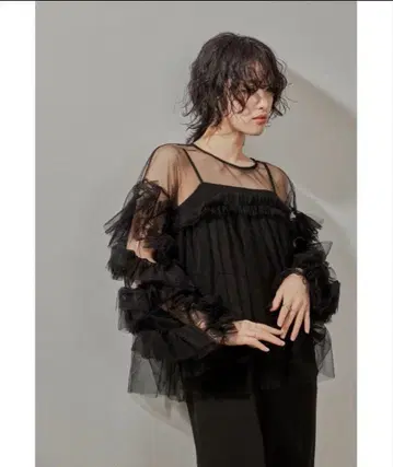 튤 프릴 블라우스 상의 볼륨 소매