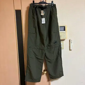 [프릭스스토어 x HOLIDAY] 나일론 팬츠