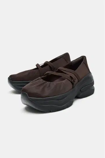 ZARA 개더 새틴 발레리나 신발 브라운