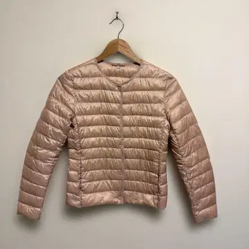 유니클로 울트라 라이트 다운 컴팩트 자켓 여성용 핑크 S 노카라