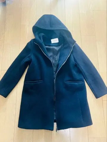 UNITED ARROWS 후드 부착 네이비 롱 코트