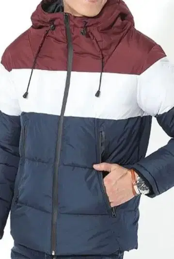 트리컬러 볼륨 넥 패딩 자켓 남성용 아우터 캠핑