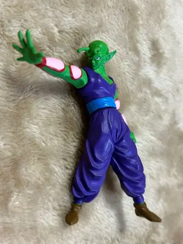 드래곤볼 피콜로 피규어