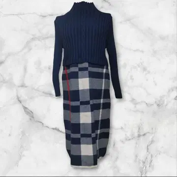 TRUBE 보틀넥 니트 원피스 절개 체크 도킹 원피스