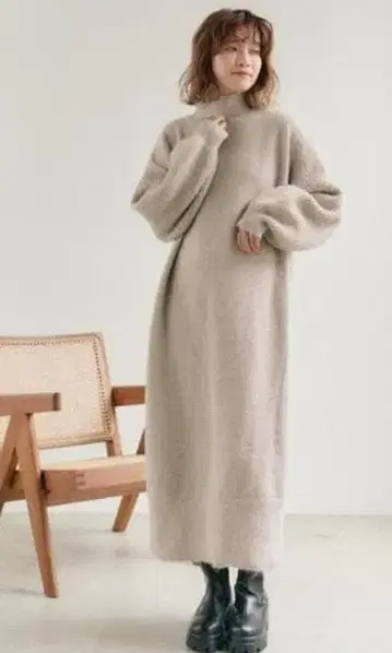 미사용품 [ titivate ] 링킹 디자인 니트 원피스