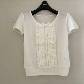 르네 반팔 니트 프릴 화이트 36