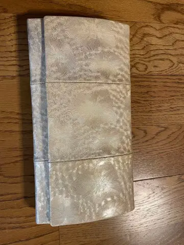 긴자 코마츠야 아이보리 골드 일본 의류용 백 가죽 실크