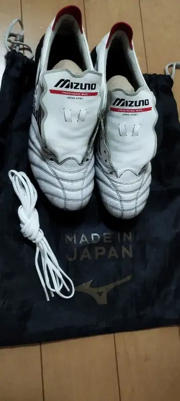 모렐리아 네오 4 JAPAN 25.0cm