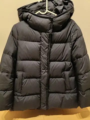 UNIQLO 유니클로 다운 자켓 심리스 다운 자켓 S