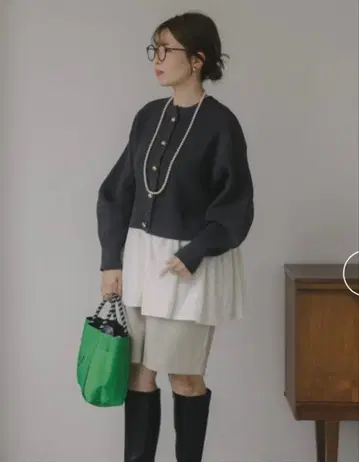 210nouve 페플럼 도킹 스폰디슈 니트 가디건