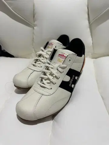 mobus 모브스 스니커즈 독일 컬러 24.5cm