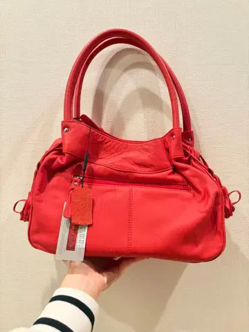 GILLIVO 가죽 핸드백 레드