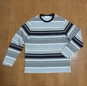 INSPIRE 스트라이프 니트 M 사이즈