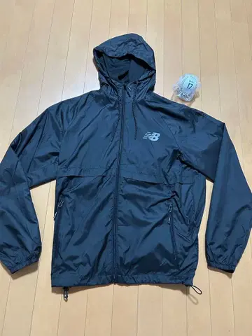 New Balance 블랙 후드티 + 오타니 쇼헤이 공 미국 조달품