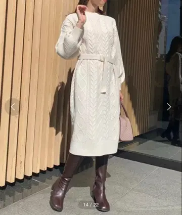 올리브 데 올리브 벨트 케이블 니트 원피스 아이보리