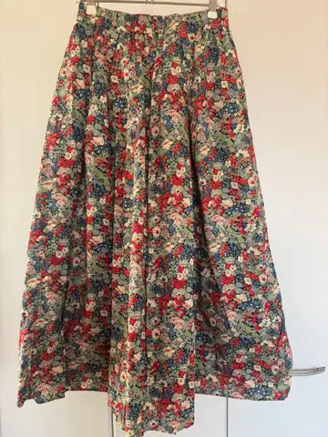 카구레 리버티 프린트 스커트