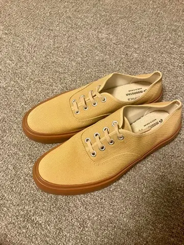 새상품! moonstar x fennica 베이지 스니커즈