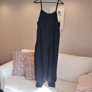 스픽 앤 스팬 spick and span 블랙 살로펫 38