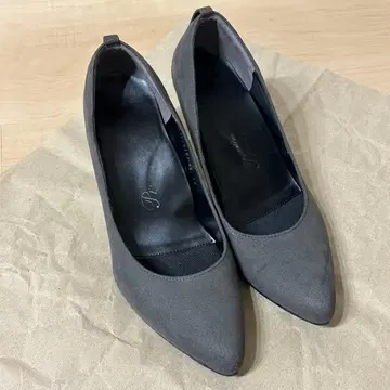 PreciouS 그레이 펌프스 24.0cm 스웨이드 느낌 힐