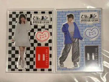 츠키네 코나 아크릴 스탠드 2종 세트