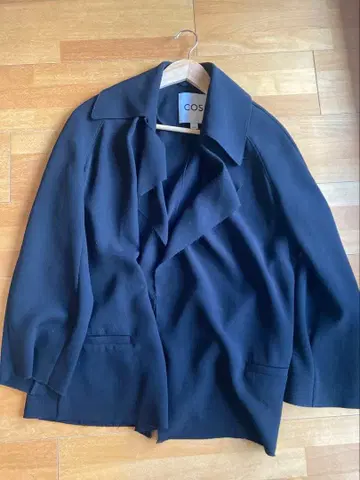 COS 블랙 테일러드 자켓 EUR XS