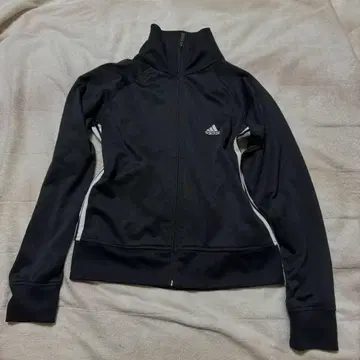 adidas 짧은 기장 트랙 자켓