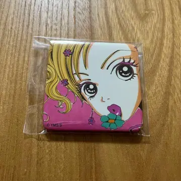 이웃 이야기 마루이 러블리 굿즈 컬렉션 스퀘어 캔뱃지 미카코 핑크