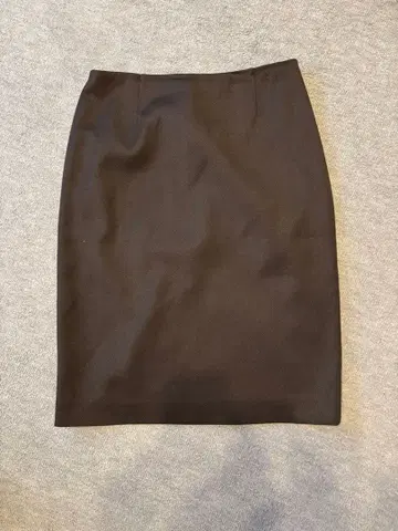엠포리오 아르마니 브라운 타이트 스커트