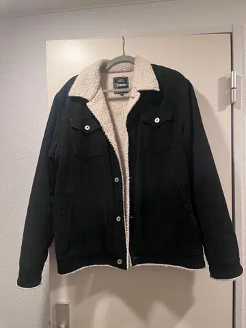 Temptation 블랙 코듀로이 보아 자켓