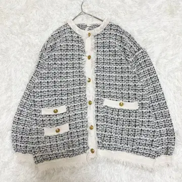 미라 오웬 트위드 니트 자켓 골드 버튼 고급