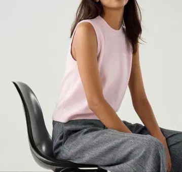 [새상품] 유니클로C 캐시미어 베스트 핑크 S