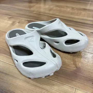 KEEN SHANTI 남성용 Plaza Taupe/Canteen 26cm