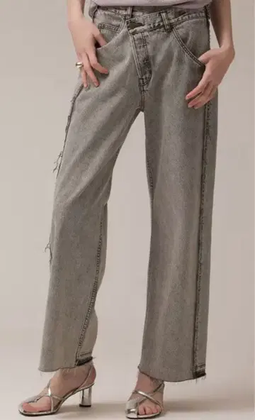 새상품급 리메이크 스트레이트 데님 팬츠