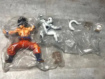 손오공&프리저 MASTERLISE 제일복권 드래곤볼 VS 옴니버스 Z