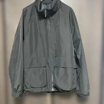 gu 윈드프루프 스탠드 칼라 블루종