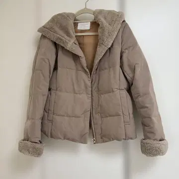 새상품급 Discord 다운 점퍼 자켓