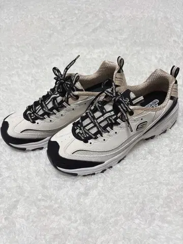 [ 새상품 ] 스케쳐스 통굽 스니커즈 대드 스니커즈 27cm