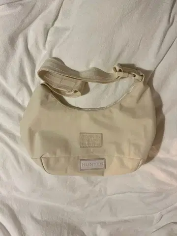 HUNTER 베이지 나일론 숄더백