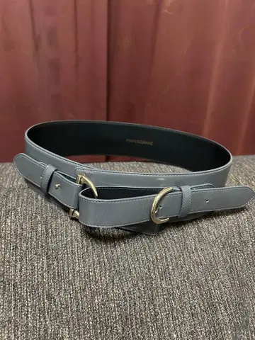 버클 벨트 핑키앤다이안 가죽 그레이 계열 블랙 블랙