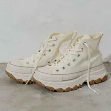 [ emmi x converse ] AS TREKWAVE HI /23cm