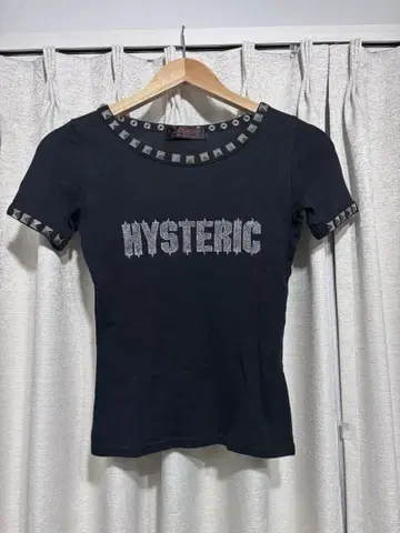 HYSTERIC GLAMOUR 빈티지 스터드 T셔츠