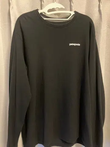 patagonia 블랙 긴팔 티셔츠