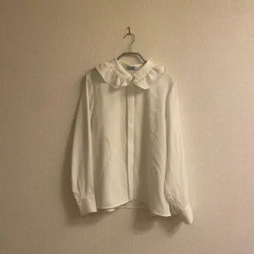 [ 미사용 ] 쿠미쿄쿠 화이트 라운드 칼라 긴팔 셔츠