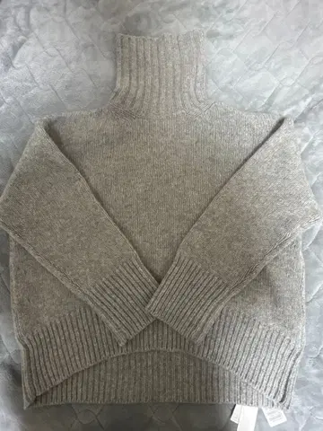 GALERIE VIE 파인 울 하이넥 풀오버