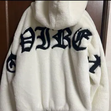 AVIREX 화이트 후드 부착 보아 자켓