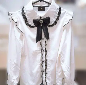 로지타 블라우스