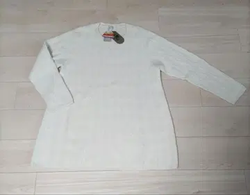 루엔 로즈 캐시미어 케이블 니트 긴팔 스웨터 새상품