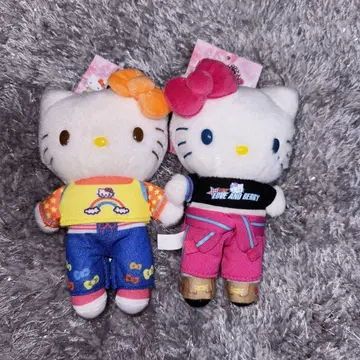 산리오 오샤레마녀 라브베리 헬로키티 마스코트