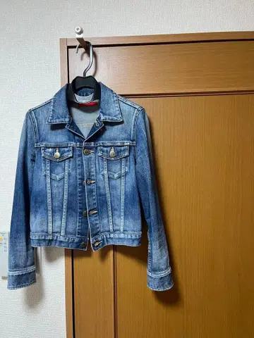 레드카드 데님 숏 자켓