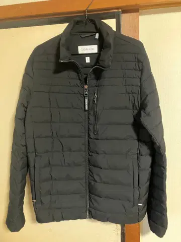 CALVIN KLEIN 블랙 다운 자켓